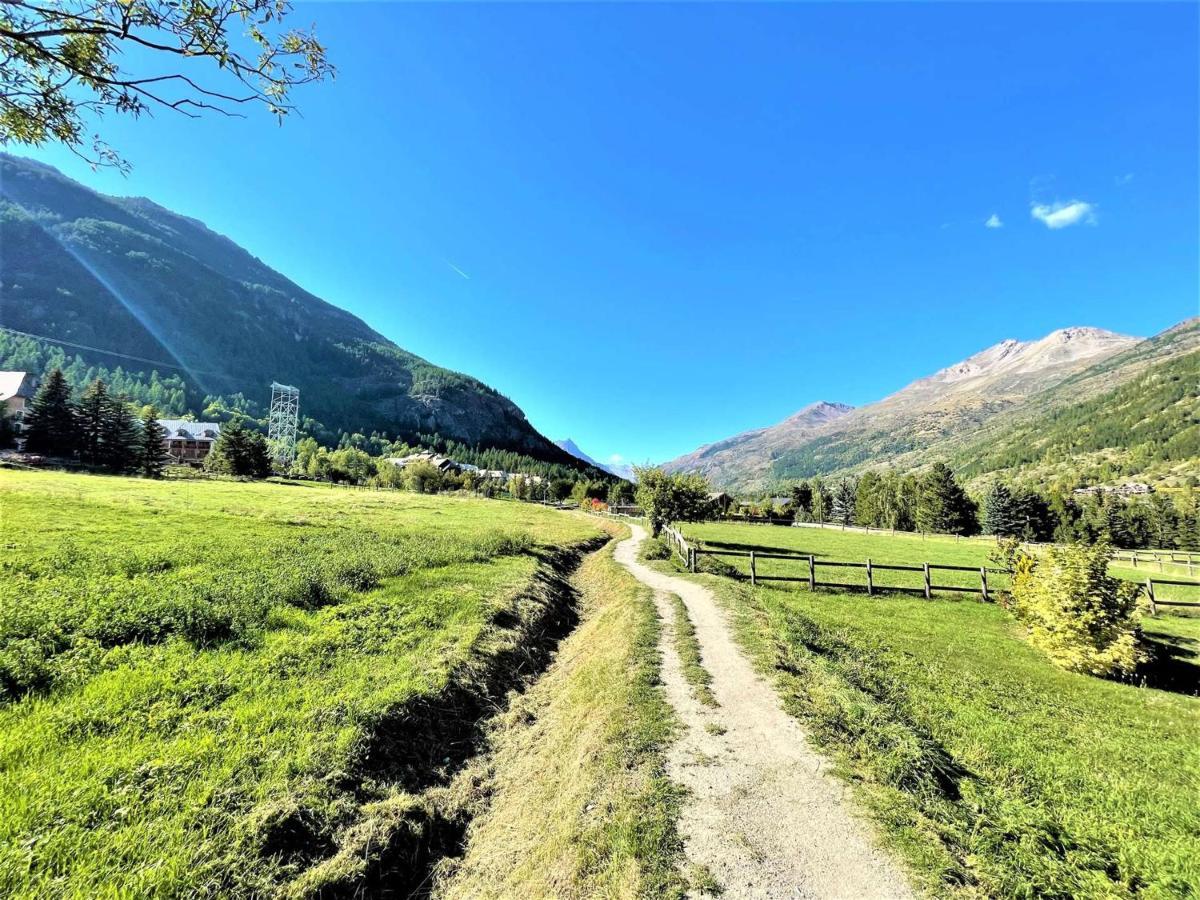 Appartement La Salle-les-Alpes, 2 pièces, 6 personnes - FR-1-330F-88 Serre Chevalier Extérieur photo